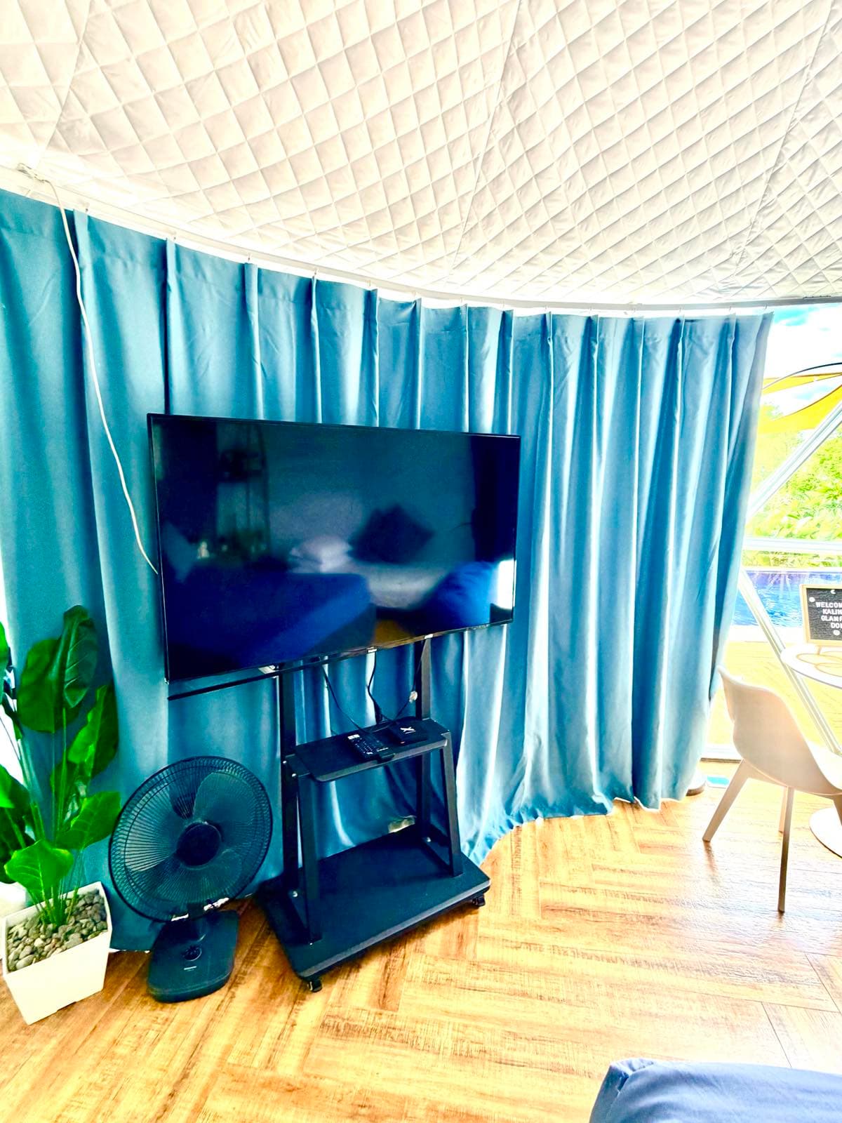 Dome Tent Stay